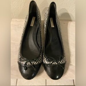 Cole Haan Sarina Black and White Block Heel Size 8